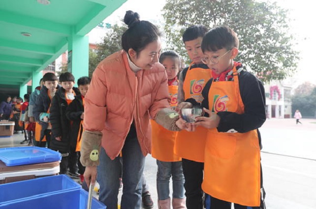 翔鷹中廚”—河南禾豆坊食品中央廚房投入運(yùn)營(yíng)！